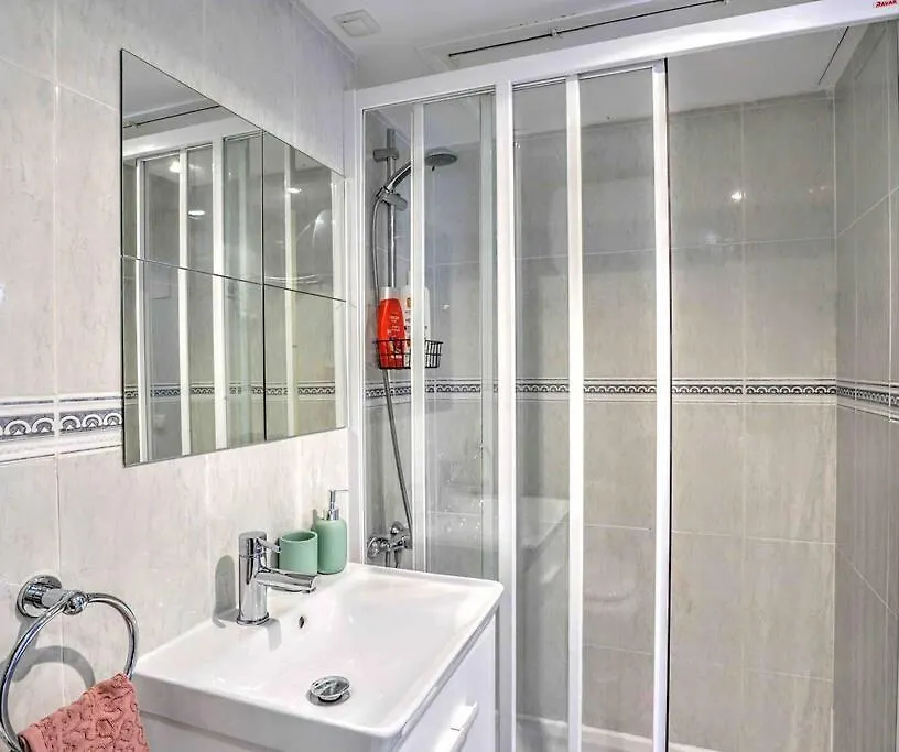 Cozy Holiday Home Palmeras - Wifi, Ac, Pool Torremolinos 0*,  Spain