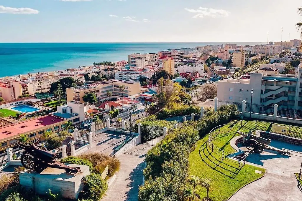 Cozy Holiday Home Palmeras - Wifi, Ac, Pool Torremolinos Spain