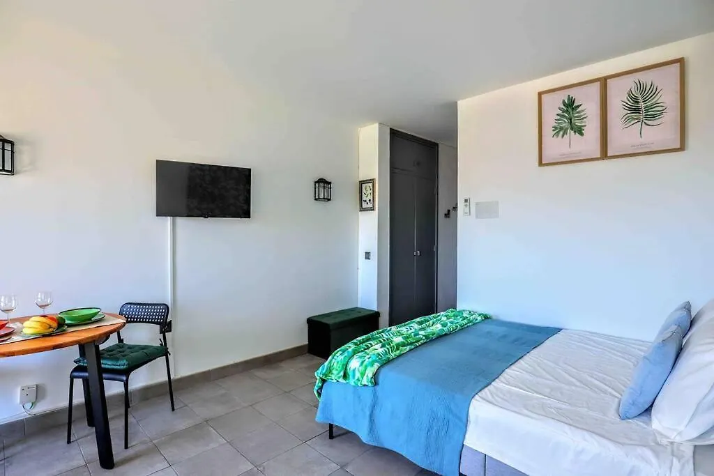 Cozy Holiday Home Palmeras - Wifi, Ac, Pool Torremolinos Apartment